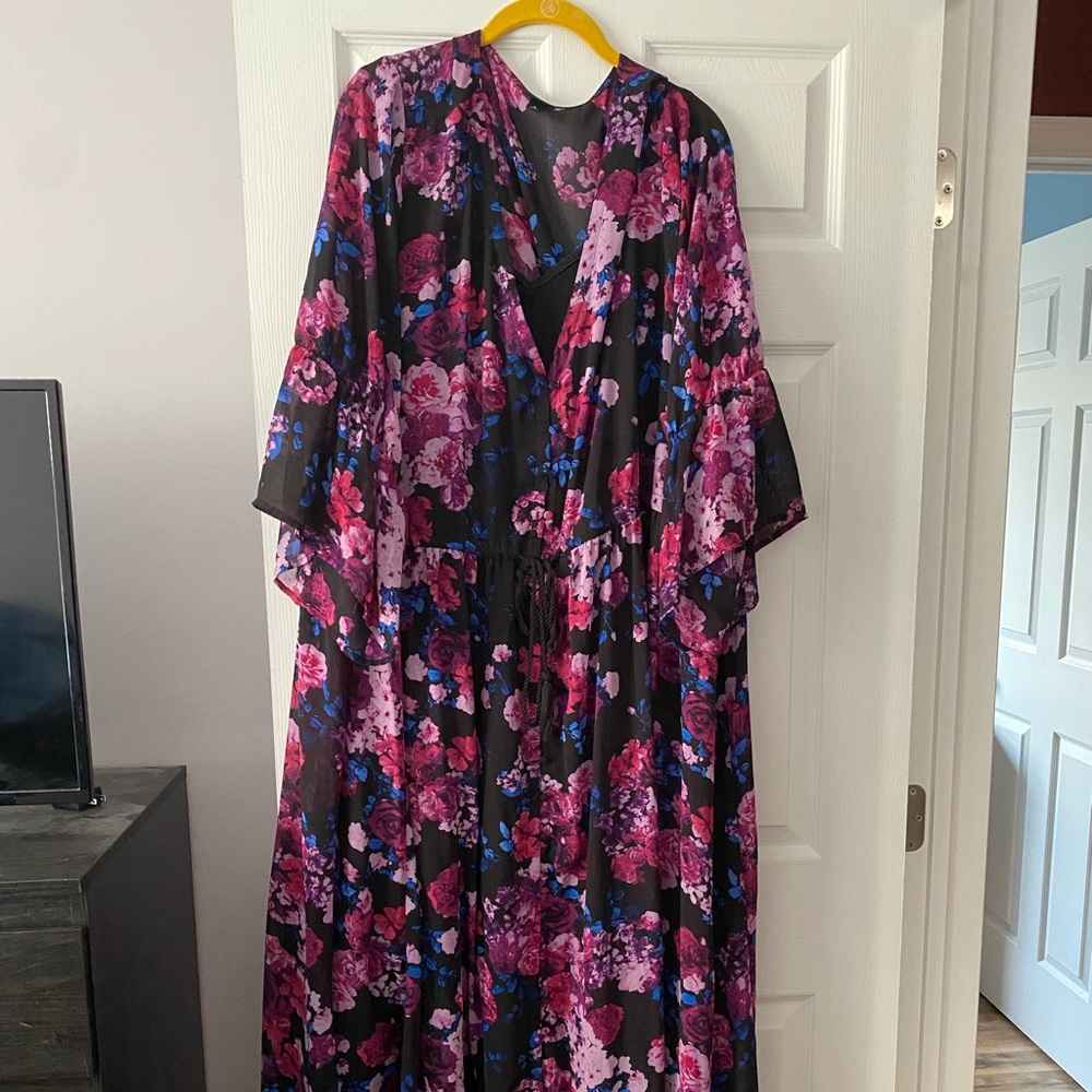 Torrid Floral Maxi dress